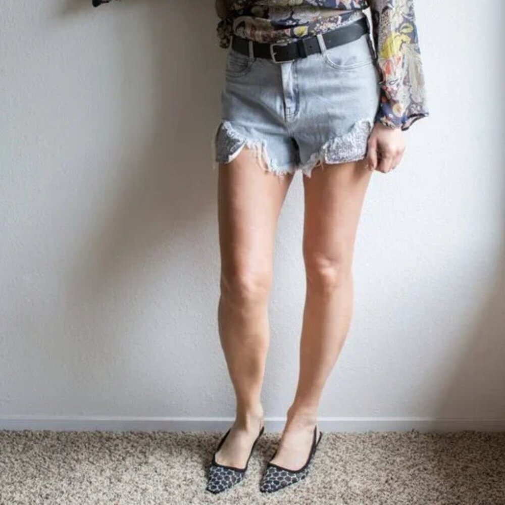 Miss Sixty Distressed Frayed Denim Jean Cut-off Shorts sequins rhinestone rivets